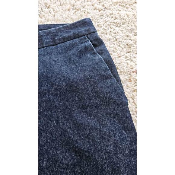 Womens Bermuda Shorts Size 8 JOSEPHINE CHAUS - Picture 3 of 4